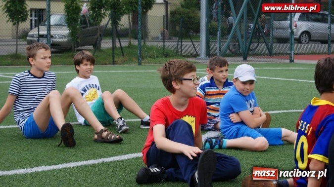 Zdjęcie w galerii na portalu naszraciborz.pl: Pierwszy gwizdek na Lecie z biblioteką  wiadomości z regionu