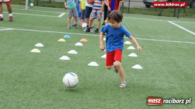 Zdjęcie w galerii na portalu naszraciborz.pl: Pierwszy gwizdek na Lecie z biblioteką  wiadomości z regionu