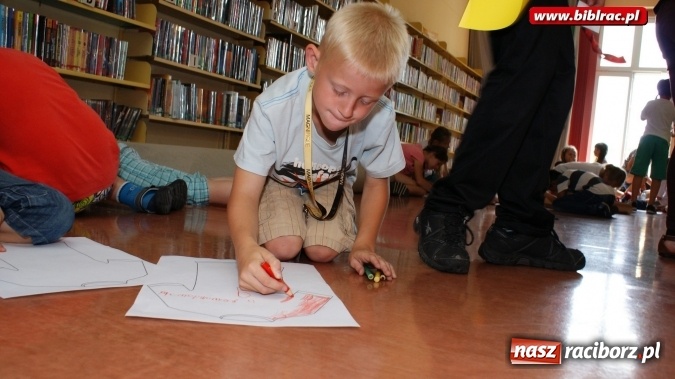 Zdjęcie w galerii na portalu naszraciborz.pl: Pierwszy gwizdek na Lecie z biblioteką  wiadomości z regionu