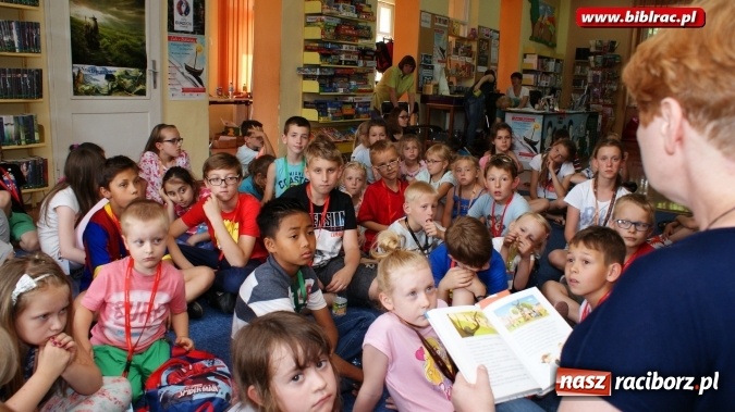 Zdjęcie w galerii na portalu naszraciborz.pl: Pierwszy gwizdek na Lecie z biblioteką  wiadomości z regionu