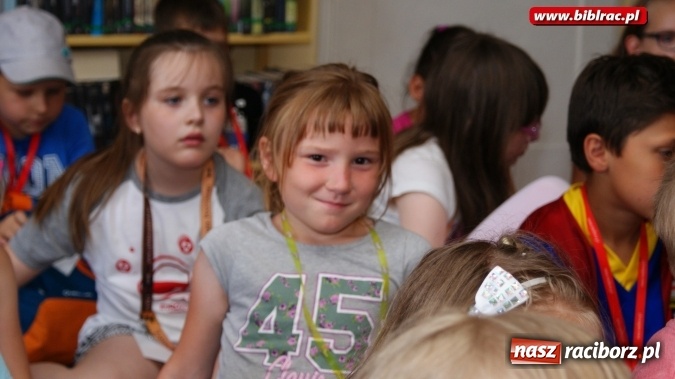 Zdjęcie w galerii na portalu naszraciborz.pl: Pierwszy gwizdek na Lecie z biblioteką  wiadomości z regionu