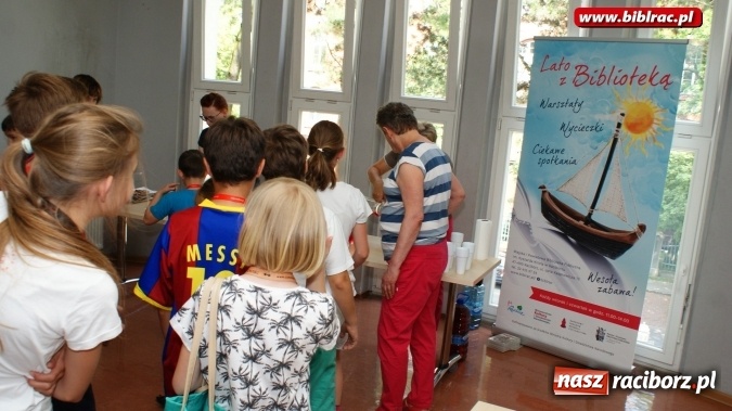 Zdjęcie w galerii na portalu naszraciborz.pl: Pierwszy gwizdek na Lecie z biblioteką  wiadomości z regionu