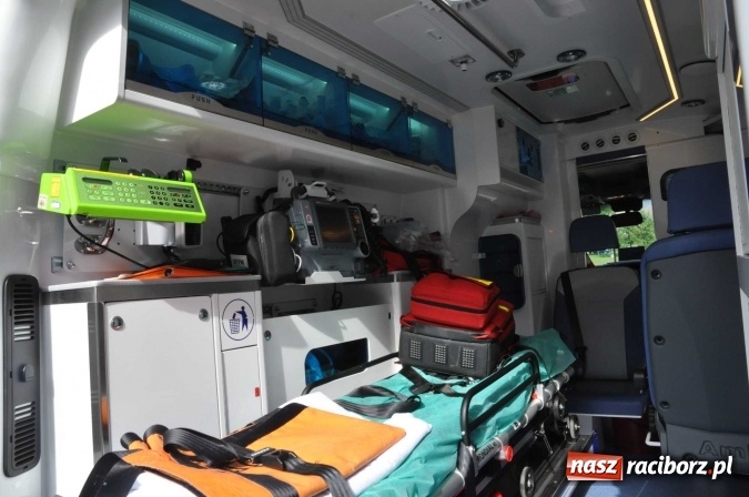 Zdjęcie w galerii na portalu naszraciborz.pl: Raciborskie pogotowie ma nową karetkę FOTO wiadomości z regionu