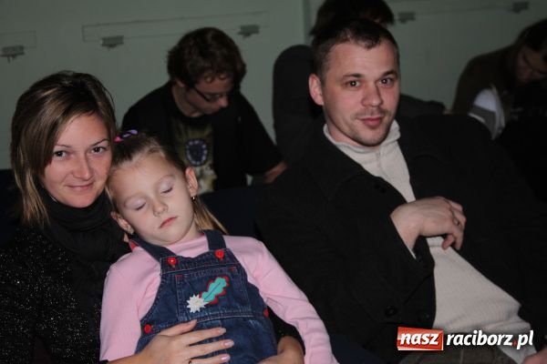 Zdjęcie w galerii na portalu naszraciborz.pl: Barwna jesień w MDK wiadomości z regionu