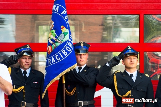 Zdjęcie w galerii na portalu naszraciborz.pl: Komendant Jan Krolik przeszedł na emeryturę wiadomości z regionu