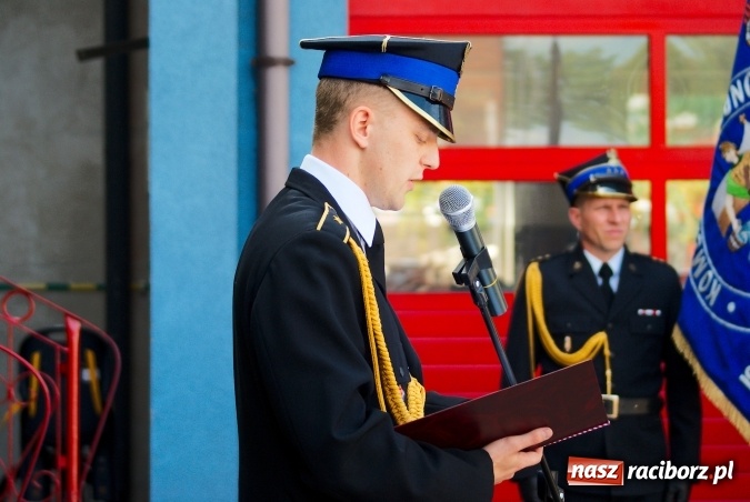 Zdjęcie w galerii na portalu naszraciborz.pl: Komendant Jan Krolik przeszedł na emeryturę wiadomości z regionu