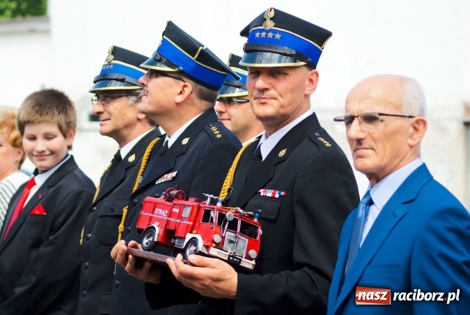 Zdjęcie w galerii na portalu naszraciborz.pl: Komendant Jan Krolik przeszedł na emeryturę wiadomości z regionu