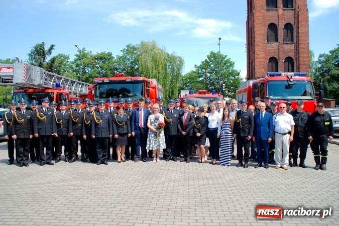 Zdjęcie w galerii na portalu naszraciborz.pl: Komendant Jan Krolik przeszedł na emeryturę wiadomości z regionu