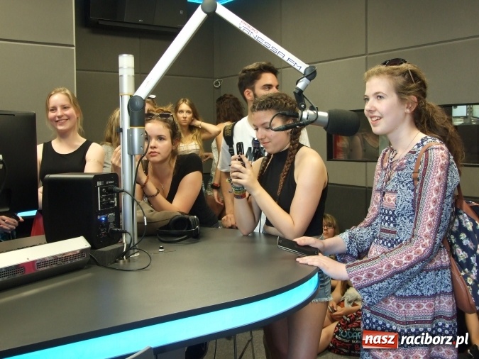 Zdjęcie w galerii na portalu naszraciborz.pl: Niemieccy przyjaciele w II LO - wymiana polsko-niemiecka  wiadomości z regionu