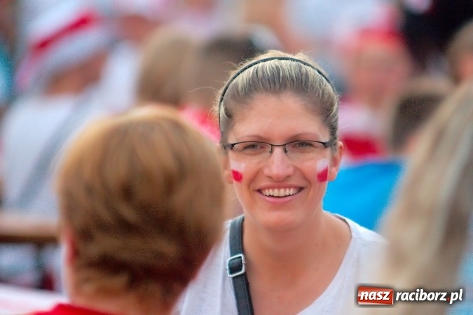 Zdjęcie w galerii na portalu naszraciborz.pl: Radość i łzy w ogródku Braxtonu  wiadomości z regionu