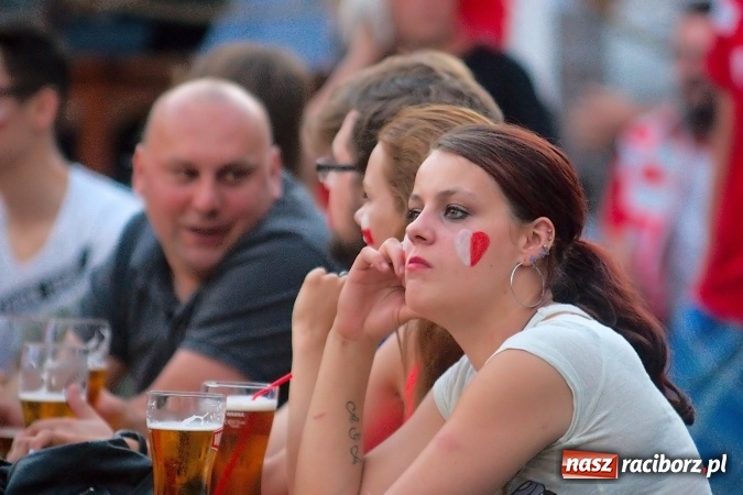 Zdjęcie w galerii na portalu naszraciborz.pl: Radość i łzy w ogródku Braxtonu  wiadomości z regionu