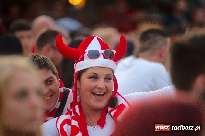 Zdjęcie w galerii na portalu naszraciborz.pl: Radość i łzy w ogródku Braxtonu  wiadomości z regionu