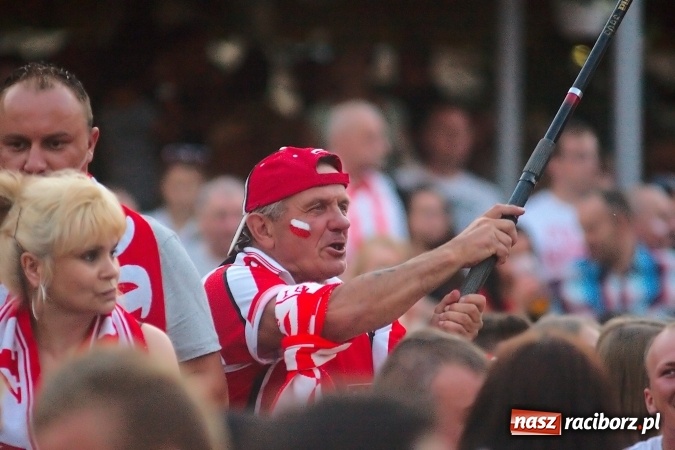 Zdjęcie w galerii na portalu naszraciborz.pl: Radość i łzy w ogródku Braxtonu  wiadomości z regionu