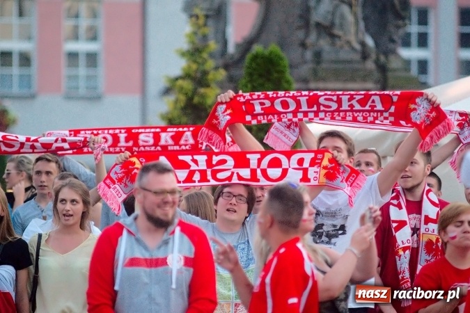 Zdjęcie w galerii na portalu naszraciborz.pl: Radość i łzy w ogródku Braxtonu  wiadomości z regionu
