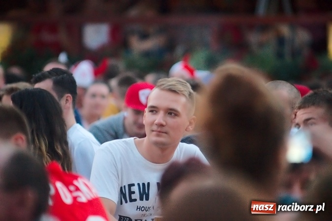 Zdjęcie w galerii na portalu naszraciborz.pl: Radość i łzy w ogródku Braxtonu  wiadomości z regionu