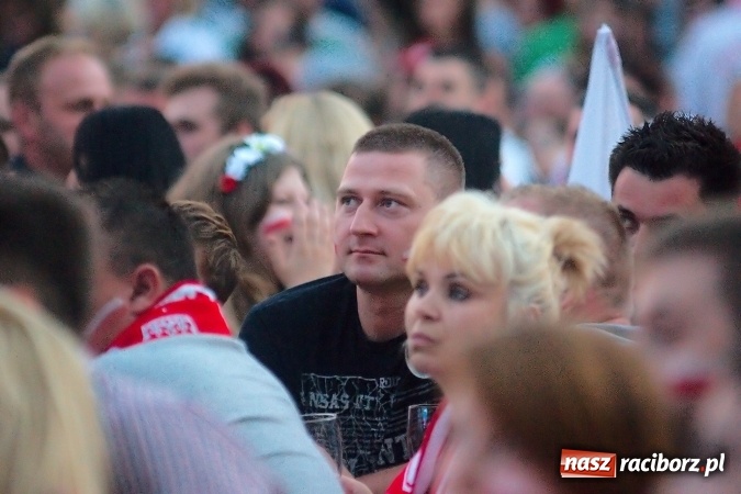 Zdjęcie w galerii na portalu naszraciborz.pl: Radość i łzy w ogródku Braxtonu  wiadomości z regionu