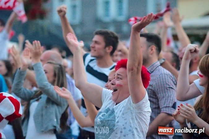 Zdjęcie w galerii na portalu naszraciborz.pl: Radość i łzy w ogródku Braxtonu  wiadomości z regionu