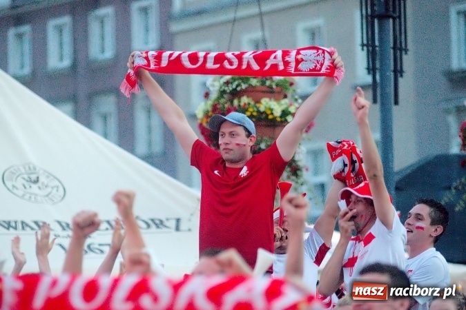 Zdjęcie w galerii na portalu naszraciborz.pl: Radość i łzy w ogródku Braxtonu  wiadomości z regionu