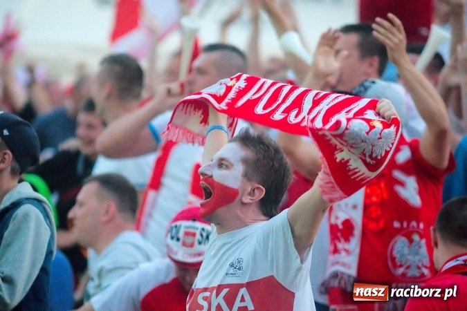 Zdjęcie w galerii na portalu naszraciborz.pl: Radość i łzy w ogródku Braxtonu  wiadomości z regionu