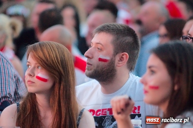 Zdjęcie w galerii na portalu naszraciborz.pl: Radość i łzy w ogródku Braxtonu  wiadomości z regionu