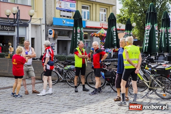 Zdjęcie w galerii na portalu naszraciborz.pl: Tegoroczny Raciborski Rajd Rowerowy Środowisk Trzeźwościowych Dookoła Polski wyruszył wiadomości z regionu