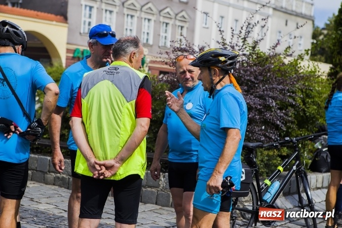 Zdjęcie w galerii na portalu naszraciborz.pl: Tegoroczny Raciborski Rajd Rowerowy Środowisk Trzeźwościowych Dookoła Polski wyruszył wiadomości z regionu