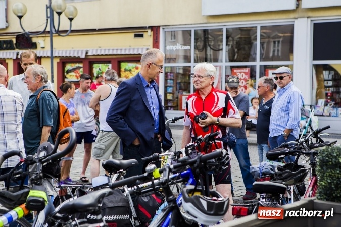 Zdjęcie w galerii na portalu naszraciborz.pl: Tegoroczny Raciborski Rajd Rowerowy Środowisk Trzeźwościowych Dookoła Polski wyruszył wiadomości z regionu