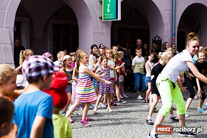 Zdjęcie w galerii na portalu naszraciborz.pl: Podsumowanie warsztatów tanecznych przy RCI wiadomości z regionu