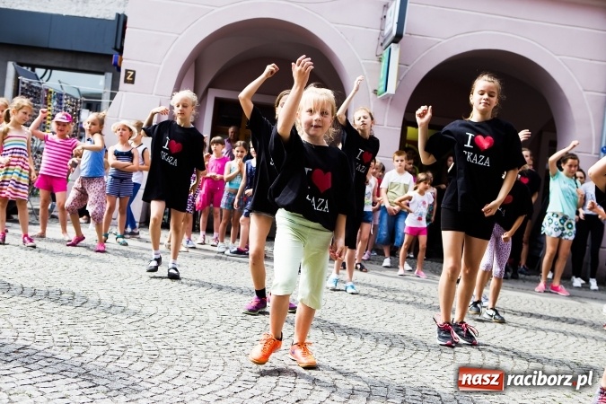 Zdjęcie w galerii na portalu naszraciborz.pl: Podsumowanie warsztatów tanecznych przy RCI wiadomości z regionu
