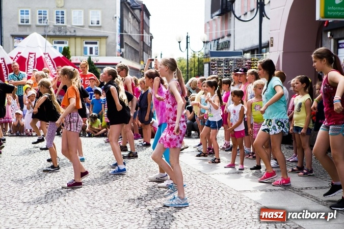 Zdjęcie w galerii na portalu naszraciborz.pl: Podsumowanie warsztatów tanecznych przy RCI wiadomości z regionu