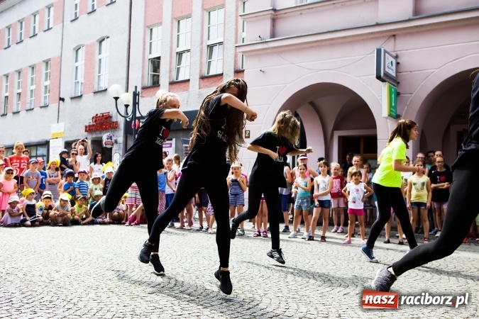 Zdjęcie w galerii na portalu naszraciborz.pl: Podsumowanie warsztatów tanecznych przy RCI wiadomości z regionu