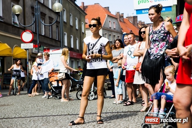 Zdjęcie w galerii na portalu naszraciborz.pl: Podsumowanie warsztatów tanecznych przy RCI wiadomości z regionu