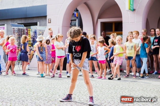 Zdjęcie w galerii na portalu naszraciborz.pl: Podsumowanie warsztatów tanecznych przy RCI wiadomości z regionu