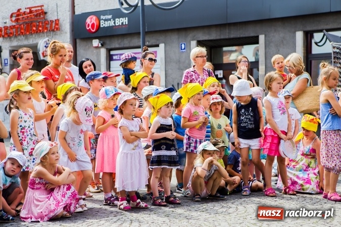 Zdjęcie w galerii na portalu naszraciborz.pl: Podsumowanie warsztatów tanecznych przy RCI wiadomości z regionu