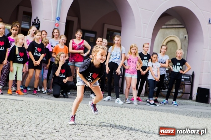Zdjęcie w galerii na portalu naszraciborz.pl: Podsumowanie warsztatów tanecznych przy RCI wiadomości z regionu