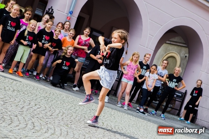 Zdjęcie w galerii na portalu naszraciborz.pl: Podsumowanie warsztatów tanecznych przy RCI wiadomości z regionu