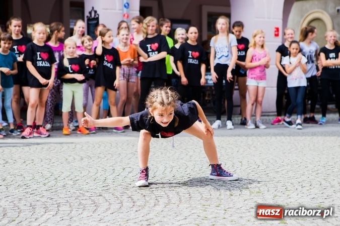 Zdjęcie w galerii na portalu naszraciborz.pl: Podsumowanie warsztatów tanecznych przy RCI wiadomości z regionu