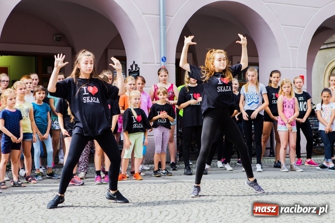 Zdjęcie w galerii na portalu naszraciborz.pl: Podsumowanie warsztatów tanecznych przy RCI wiadomości z regionu