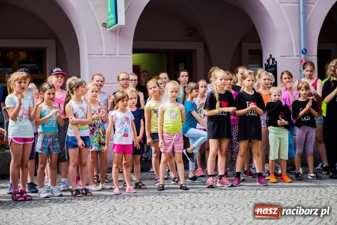 Zdjęcie w galerii na portalu naszraciborz.pl: Podsumowanie warsztatów tanecznych przy RCI wiadomości z regionu