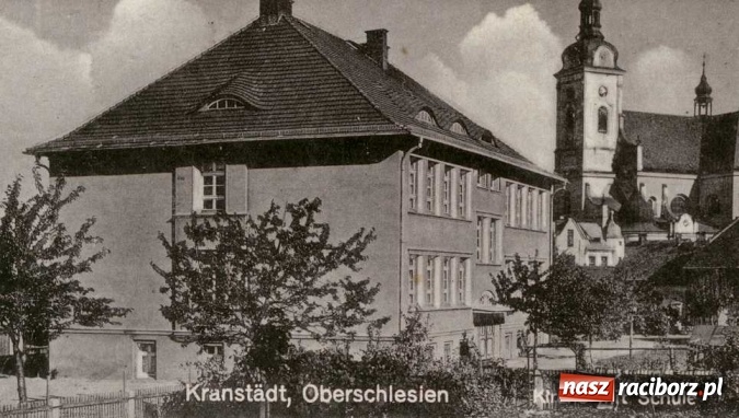 Zdjęcie w galerii na portalu naszraciborz.pl: W Krzanowicach robotnicy natrafili dziś na skarb. Zobacz, co znaleziono! wiadomości z regionu