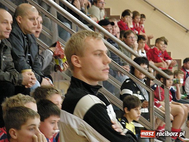 Zdjęcie w galerii na portalu naszraciborz.pl: FC Banik Ostrava poza zasięgiem wiadomości z regionu