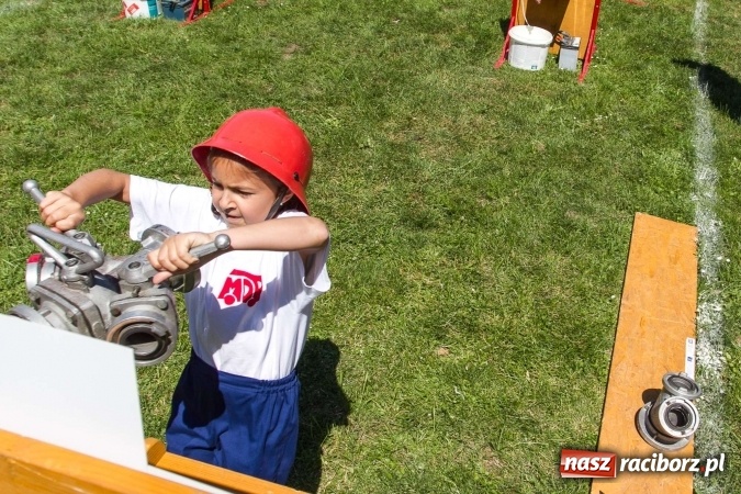 Zdjęcie w galerii na portalu naszraciborz.pl: Młodzieżowe drużyny pożarnicze walczyły w Krzyżanowicach wiadomości z regionu