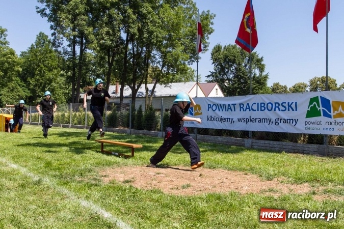 Zdjęcie w galerii na portalu naszraciborz.pl: Młodzieżowe drużyny pożarnicze walczyły w Krzyżanowicach wiadomości z regionu