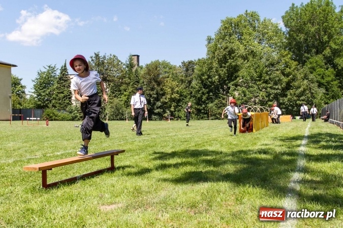 Zdjęcie w galerii na portalu naszraciborz.pl: Młodzieżowe drużyny pożarnicze walczyły w Krzyżanowicach wiadomości z regionu
