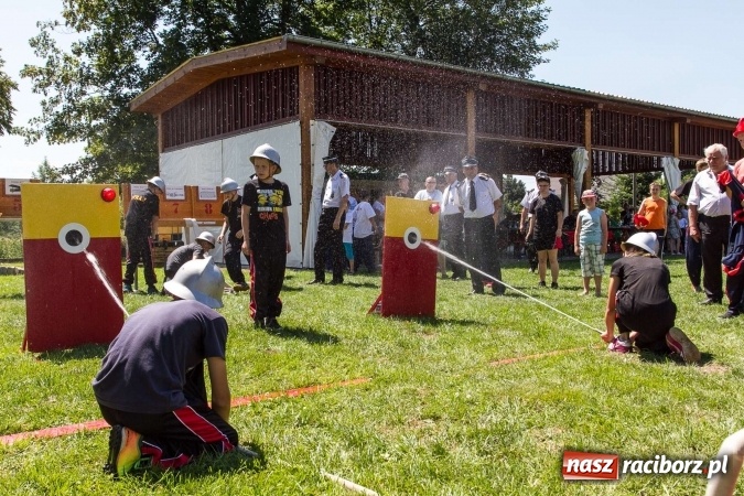 Zdjęcie w galerii na portalu naszraciborz.pl: Młodzieżowe drużyny pożarnicze walczyły w Krzyżanowicach wiadomości z regionu