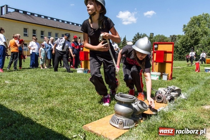 Zdjęcie w galerii na portalu naszraciborz.pl: Młodzieżowe drużyny pożarnicze walczyły w Krzyżanowicach wiadomości z regionu