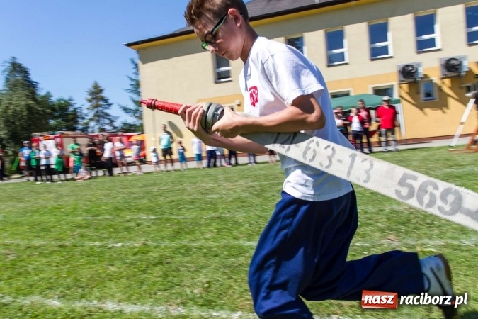Zdjęcie w galerii na portalu naszraciborz.pl: Młodzieżowe drużyny pożarnicze walczyły w Krzyżanowicach wiadomości z regionu