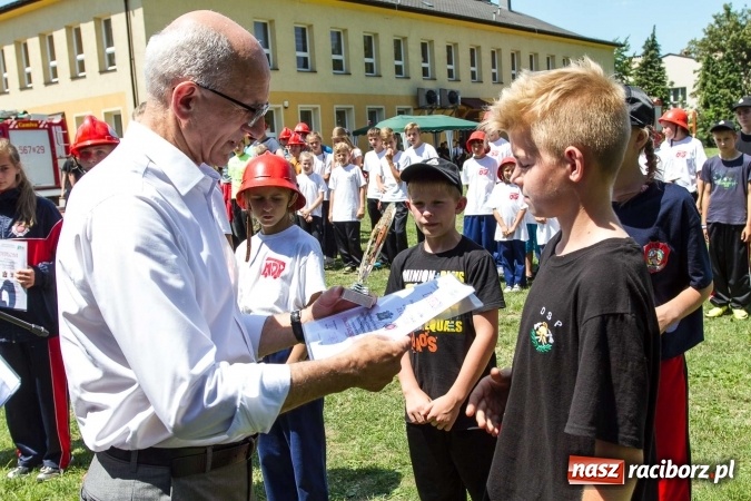 Zdjęcie w galerii na portalu naszraciborz.pl: Młodzieżowe drużyny pożarnicze walczyły w Krzyżanowicach wiadomości z regionu