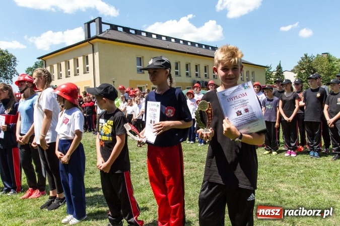 Zdjęcie w galerii na portalu naszraciborz.pl: Młodzieżowe drużyny pożarnicze walczyły w Krzyżanowicach wiadomości z regionu