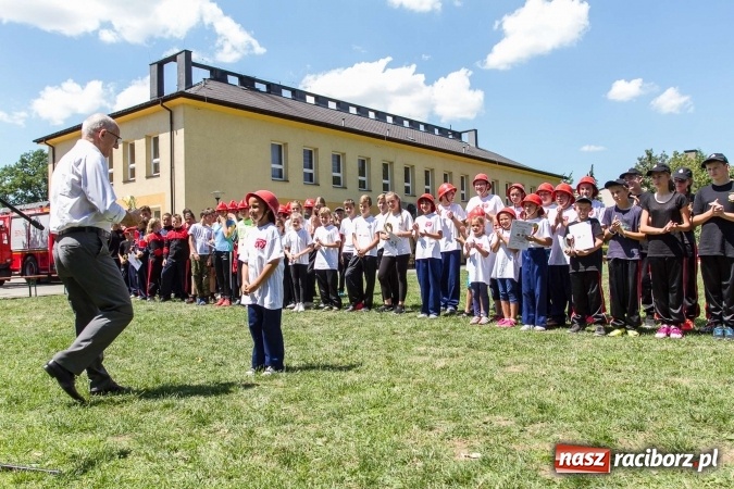 Zdjęcie w galerii na portalu naszraciborz.pl: Młodzieżowe drużyny pożarnicze walczyły w Krzyżanowicach wiadomości z regionu